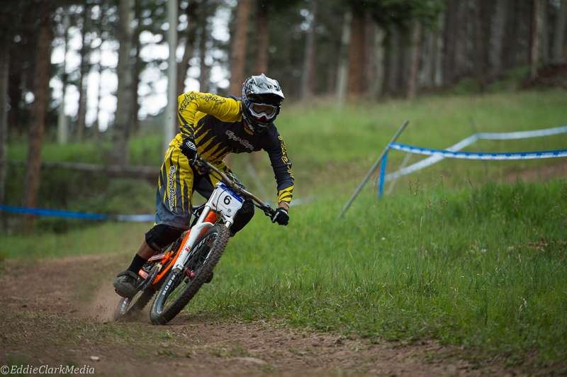 Setting Up to Rail a Corner On Your Mountain Bike